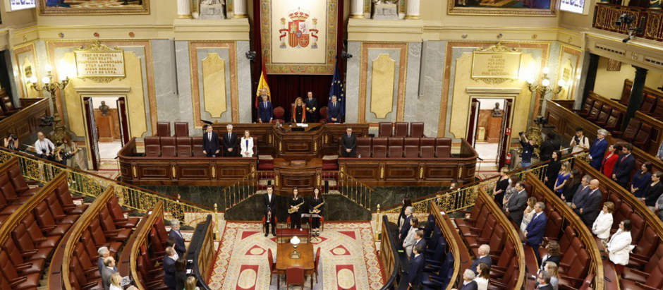 El Congreso de los Diputados ha guardado un minuto de silencio en memoria de las víctimas del terrorismo