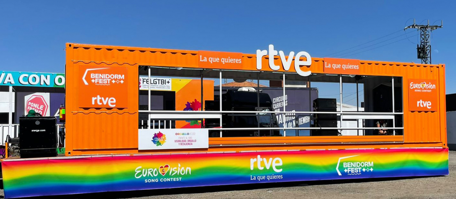 RTVE cuenta con su propia carroza en la manifestación del Orgullo en Madrid
