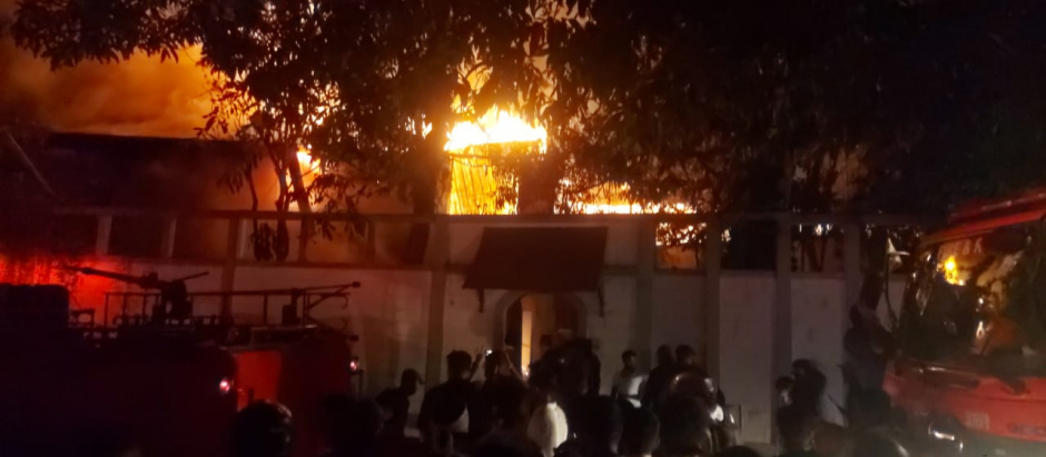 La casa del primer ministro de Sri Lanka, en llamas