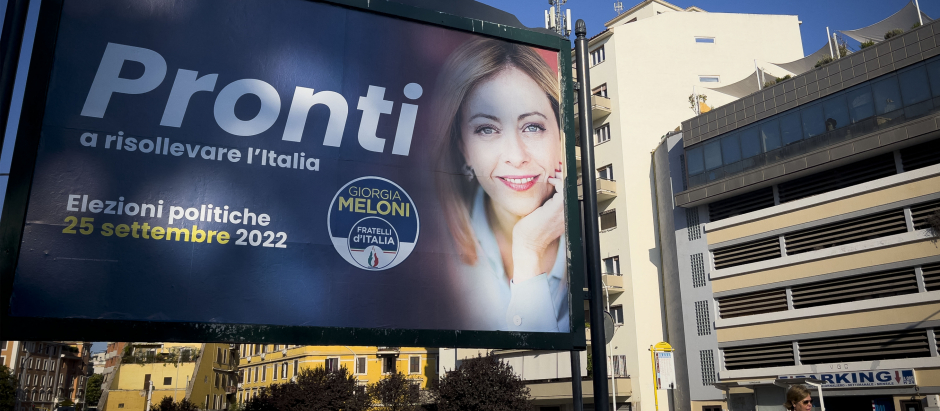 Cartel electoral de Giorgia Meloni en Roma