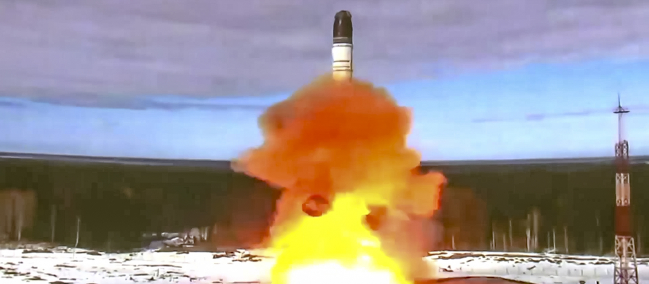 El 20 de abril Rusia realizó una prueba de su misil balístico con capacidad nuclear Satán 2
