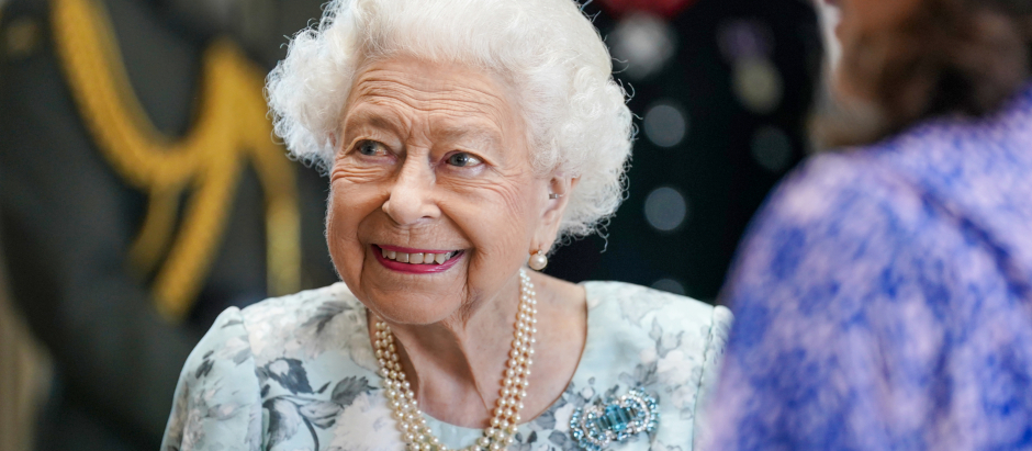 Queen Elizabeth II visit and officially open the new building at ThamesHospice, Maidenhead.
