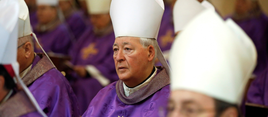 El ya obispo emérito de Alcalá de Henares, Juan Antonio Reig Pla, se ha despedido de sus fieles en un comunicado