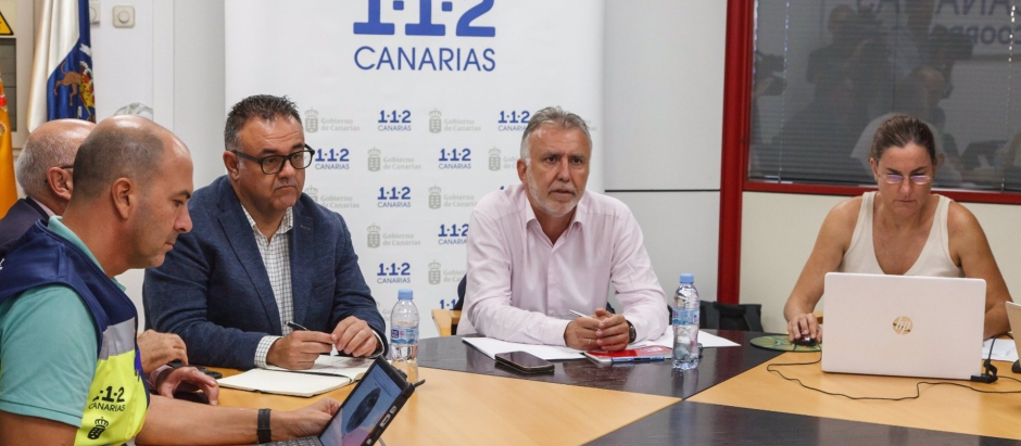 Torres preside la reunión de coordinación ante el fenómeno meteorológico adverso
SOCIEDAD
CEDIDO POR GOBIERNO DE CANARIAS