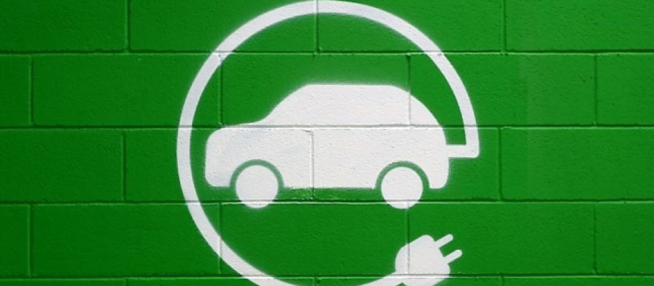 Las ciudades se están convirtiendo en espacios reservados para los coches eléctricos