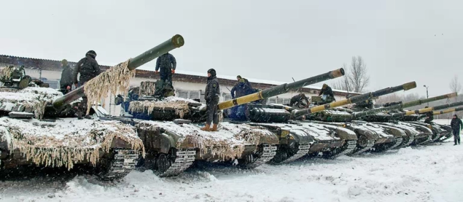 Tanques rusos durante el invierno