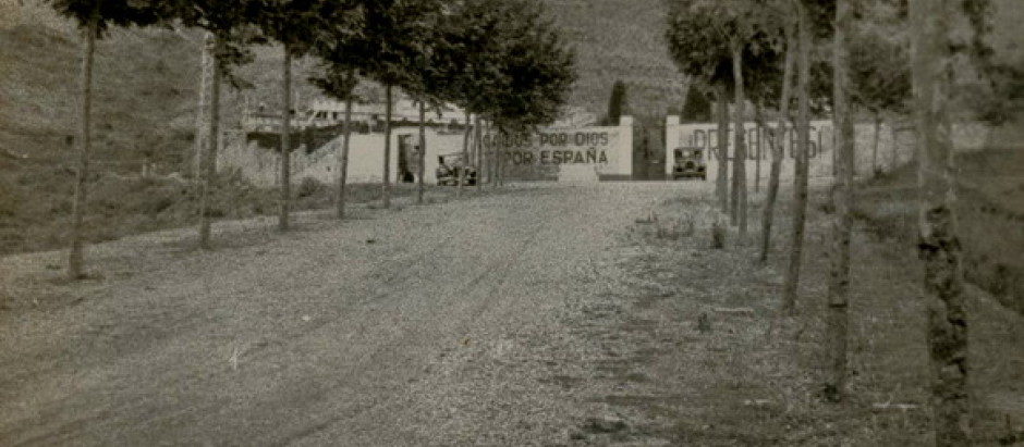 En las puertas del cementerio de Montcada i Reixac fueron asesinadas 1.168 personas. Fotografía tomada en 1940