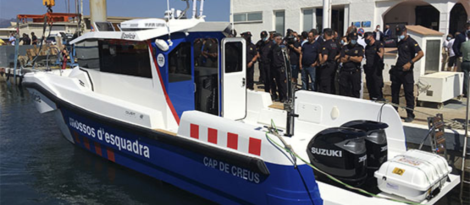 Policía marítima de los Mossos
