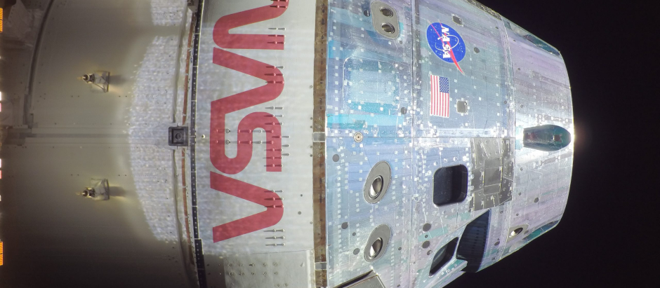 Orion tomó esta selfie de alta resolución en el espacio durante la misión