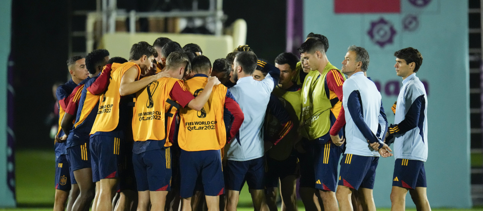 Entrenamiento de la selección española en Qatar