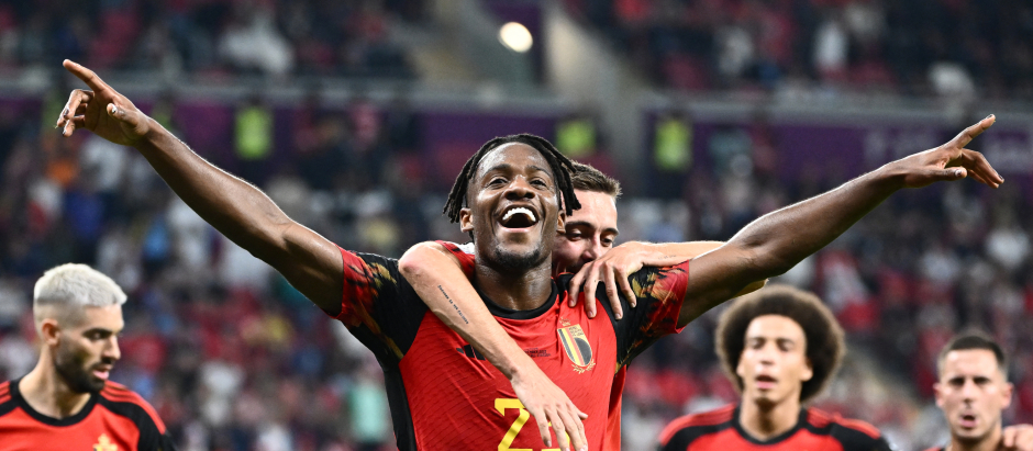 Batshuayi celebra el gol de Bélgica