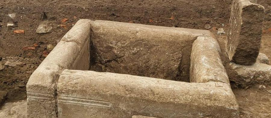 Fuente romana hallada en Mellaria