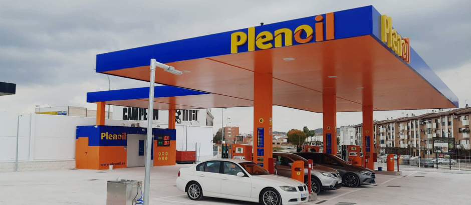 Un estudio para Plenoil evidencia que la subida de precios condiciona el repostaje de combustible.