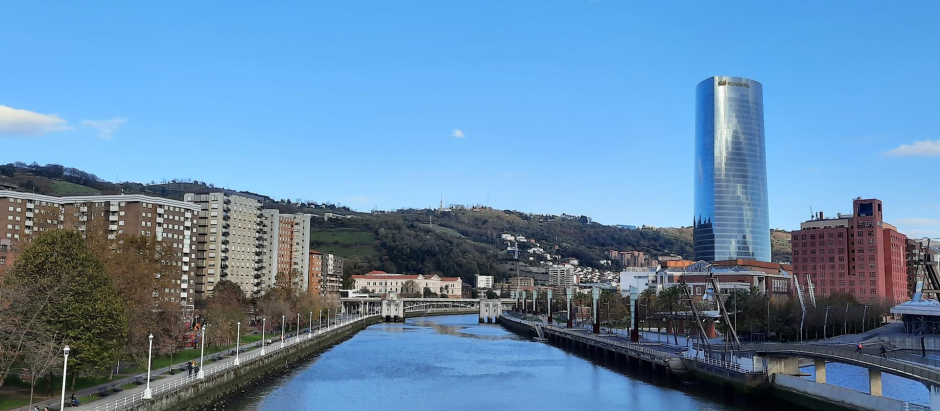 Las altas temperaturas y el ambiente soleado han recibido al año nuevo en Bilbao