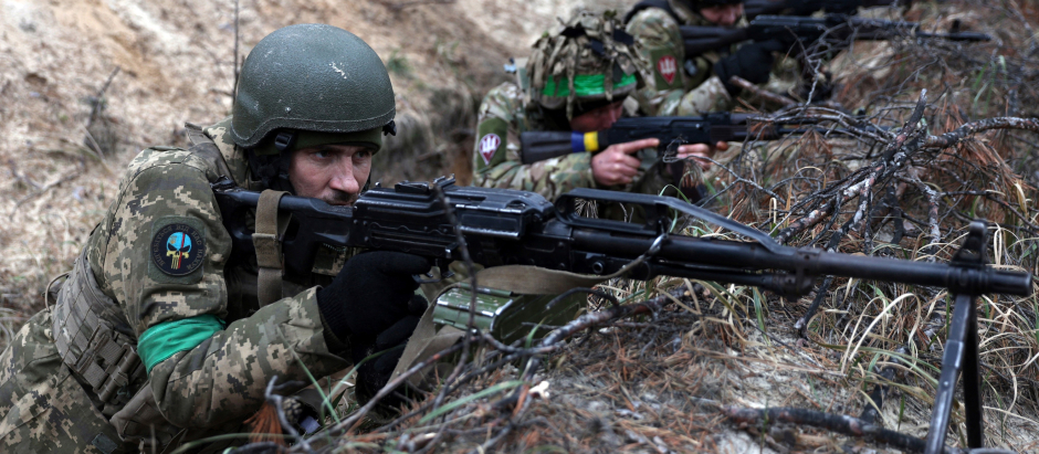 Soldados ucranianos en Donetsk