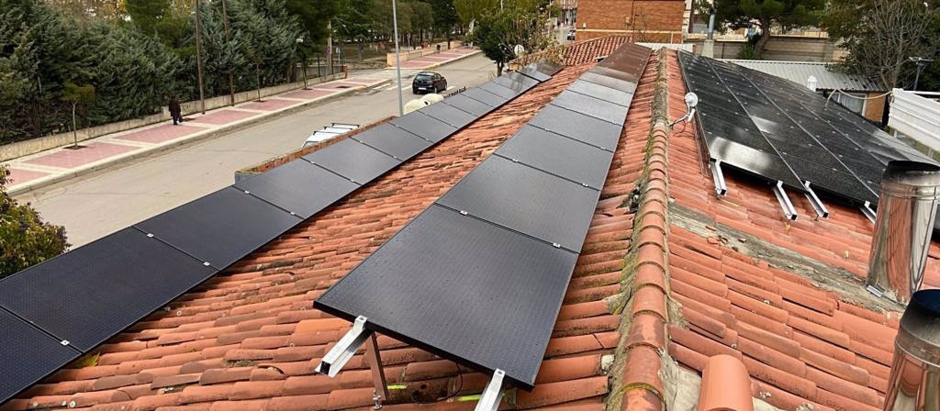 El Ayuntamiento de Utrillas (Teruel) instala placas fotovoltaicas para lograr el autoconsumo