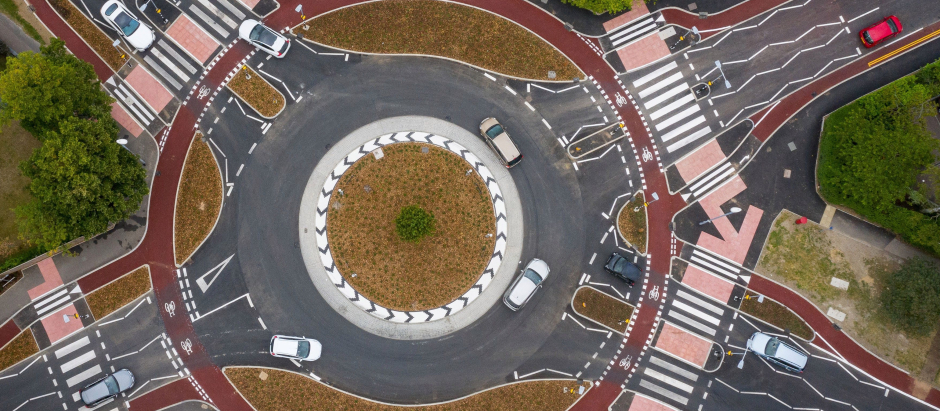 Imagen aérea de una rotonda holandesa