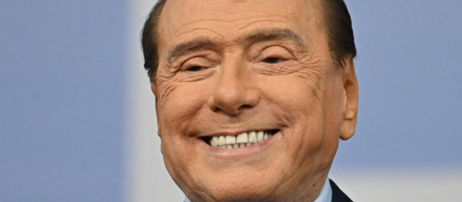 Berlusconi salió airoso de su caso judicial más escabroso, el de las fiestas sexuales en su casa de Milán