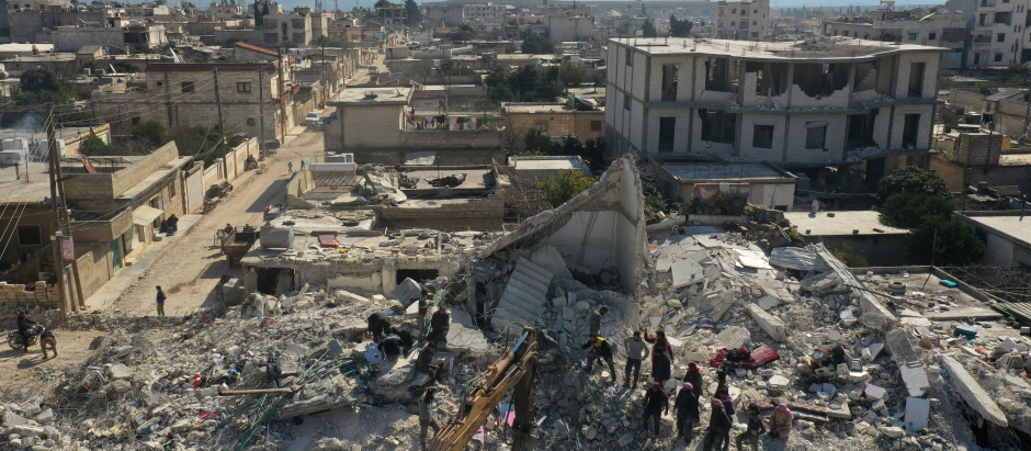 Un edificio derrumbado en la ciudad de Jindayris, Siria