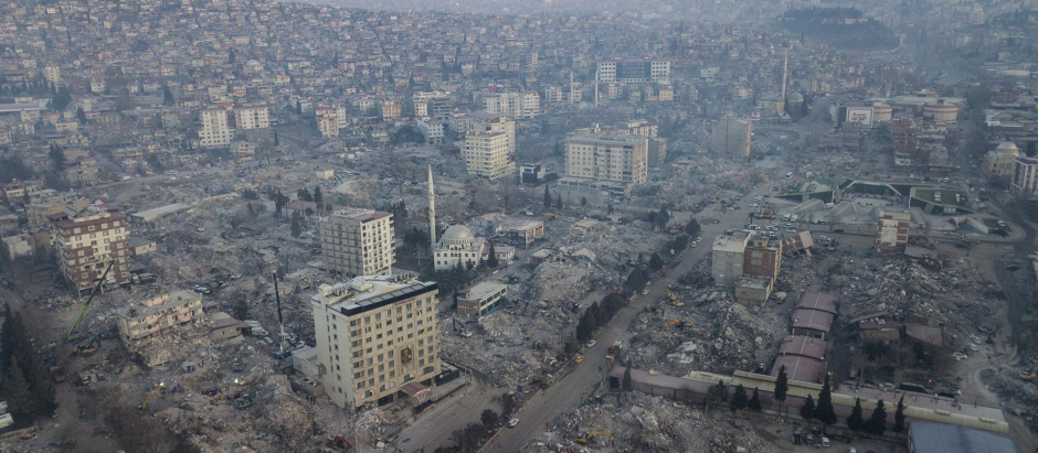 Vista general de una zona de Kahramanmaras (Turquía), tras los terremotos del pasado día 6