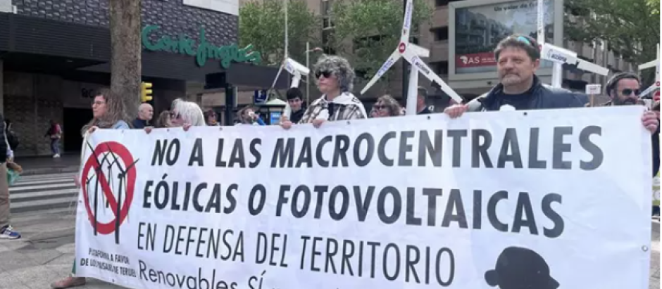 Cabecera de la manifestación en Zaragoza