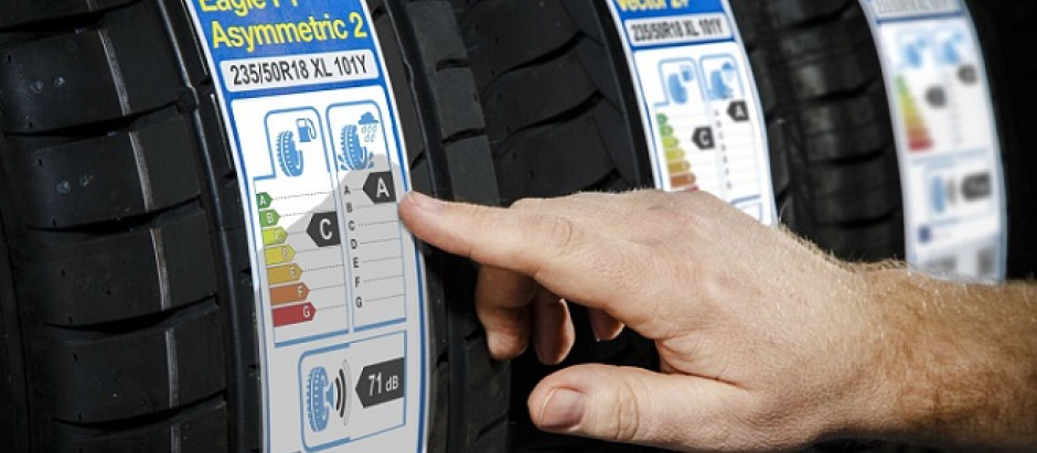 Consultar la etiqueta y comparar es clave al comprar un neumático
