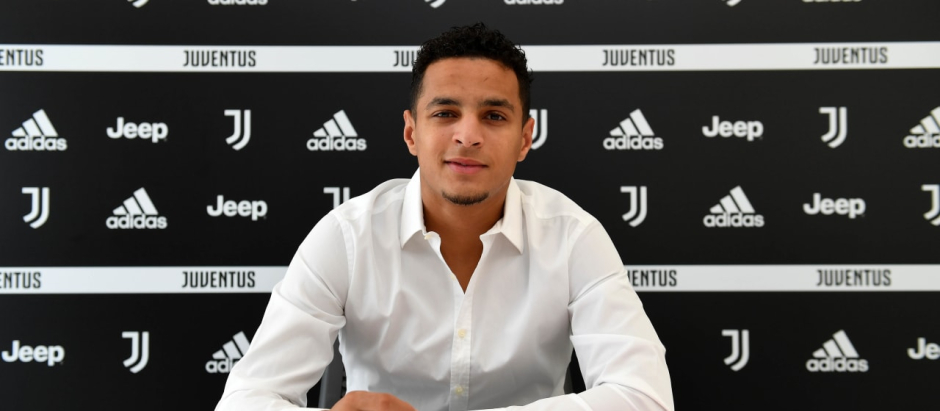 Mohammed Ihattaren, el día su presentación como jugador con la Juventus de Turín