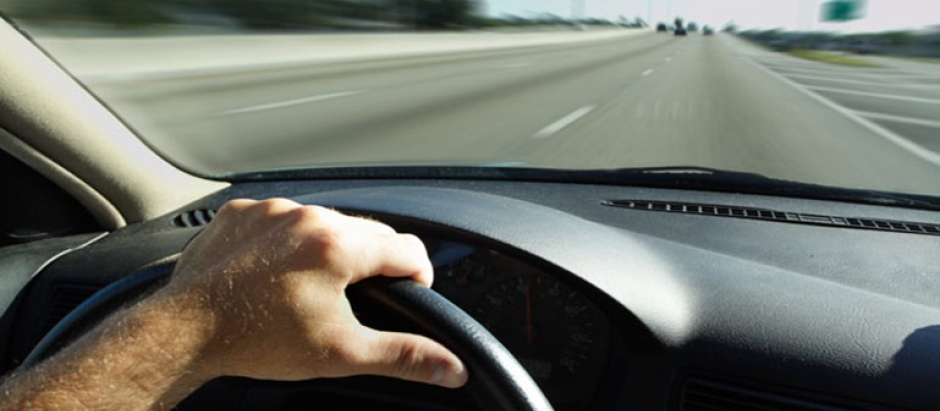 A los conductores les cuesta reconocer determinadas actitudes de riesgo que hacen a diario