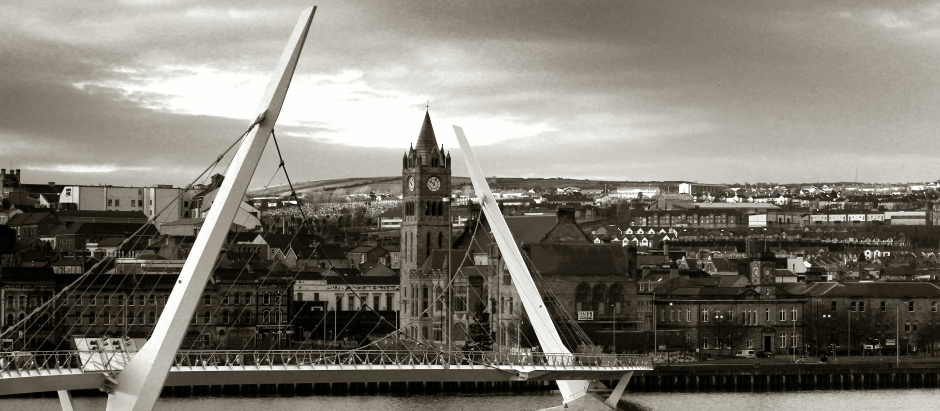 Puente de la Paz en Derry