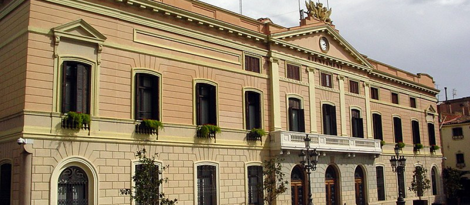 Fachada del Ayuntamiento de Sabadell