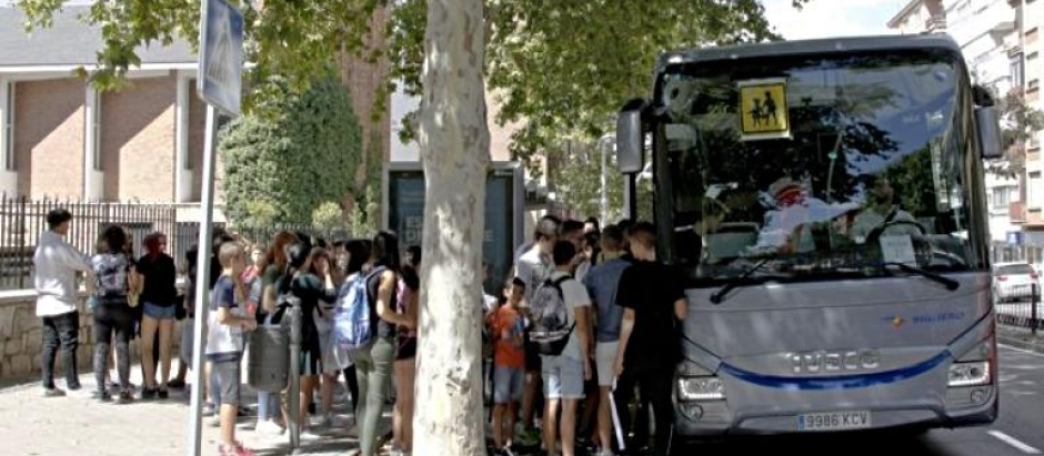 Los autobuses escolares son uno de los medios de transporte por carretera más seguro