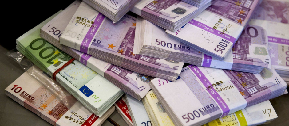 Los billetes de la moneda europea cambiarán su diseño a partir de 2026.