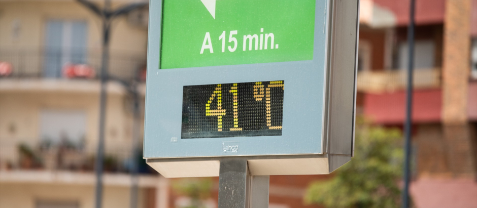 Un termómetro en Albacete marca 41 grados