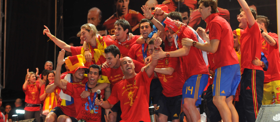 La celebración de los jugadores de la selección española en el Mundial 2010