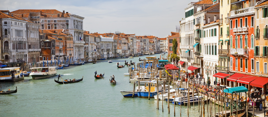 Vista de Venecia desde el puente Rialto