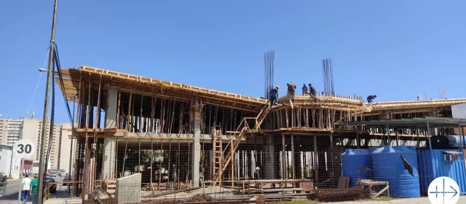 Obras de construcción del nuevo templo en Ciudad Chávez, municipio de Vargas, Venezuela