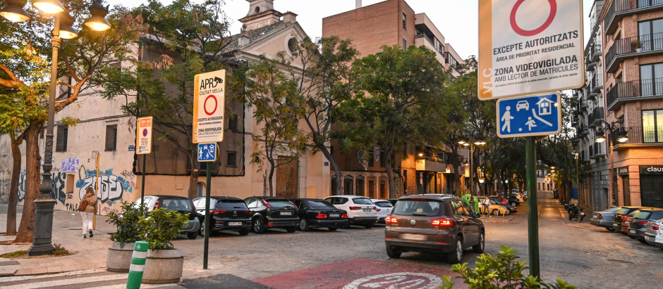 APR de Ciutat Vella, controlada por cámaras de acceso a los vehículos