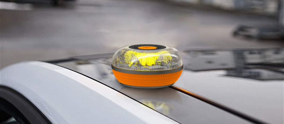 No sirve cualquiera: estas son las únicas luces de emergencia que valdrán  para tu coche
