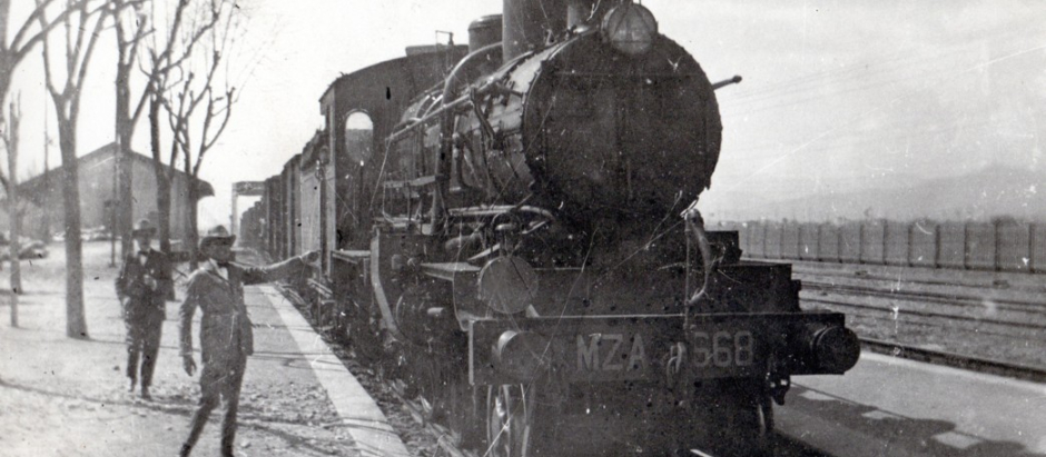 Locomotora de la MZA, una de las más potentes de su tiempo, alrededor de 1920