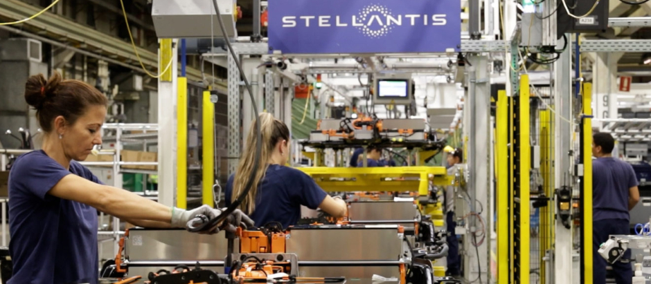 El Grupo Stellantis repite como líder de producción en España