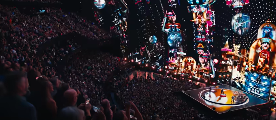 Imagen del público y del escenario en The Sphere, donde actúa U2