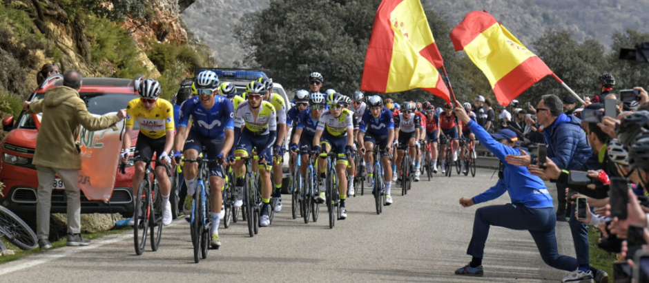 Imagen de una etapa de una edición anterior de la Vuelta Ciclista a Andalucía