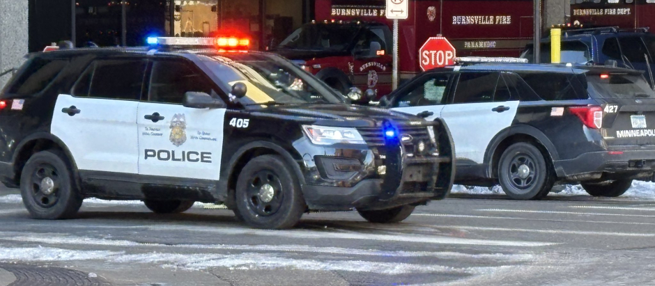 Policía en Burnsville, Minesota