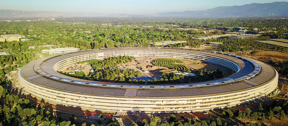 Apple Park, el cuartel general de Apple en Cupertino, Los Ángeles
