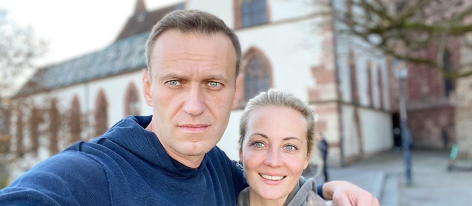 Yulia Navalnaya, junto a su marido en una imagen de archivo