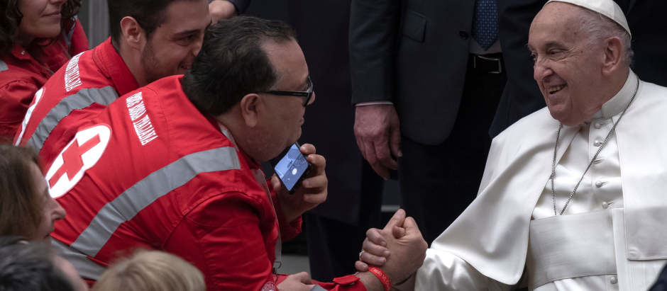 Pope Francis meets with members of the Italian Red Cross (ICR) at the Paul VI Hall, Vatican on April 6, 2024,