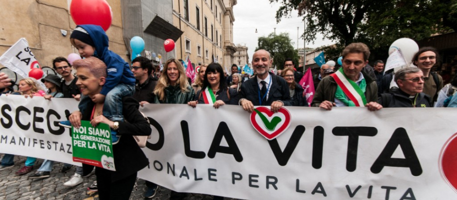 Manifestación en Roma a favor de la vida en mayo de 2023