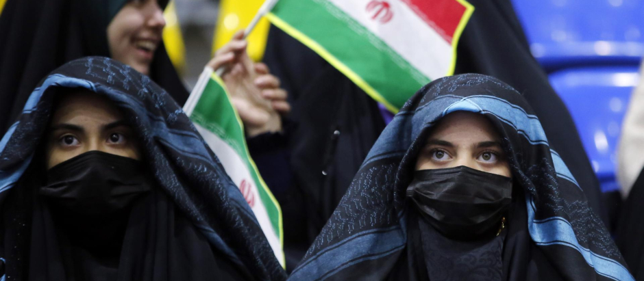 Mujeres iraníes durante un mitin, en Teherán