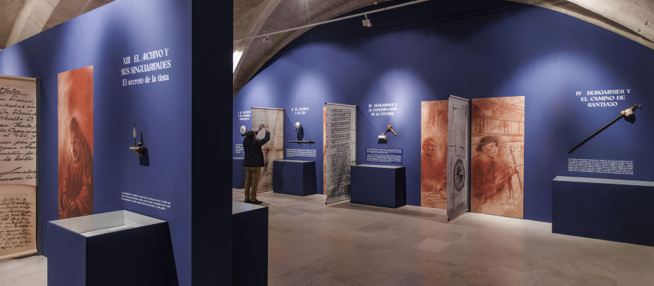La exposición 30 años en el Archivo de la Catedral de Burgos