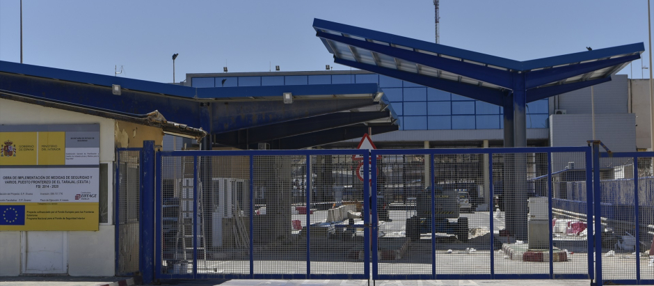 Aduana del Tarajal cerrada, en mayo de 2022, Ceuta (España)